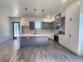 2121 S Edgewood Terrace  , Fort Worth Texas 76105