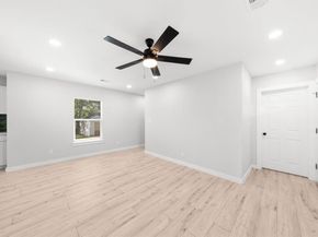3313  Thibet Street , Dallas Texas 75211