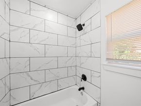 3313  Thibet Street , Dallas Texas 75211