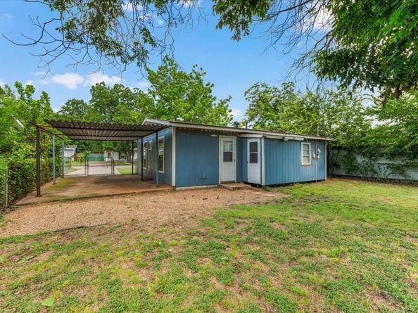 4021  Neches Street , Fort Worth Texas 76106