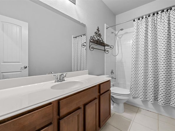 9609  Falcons Fire Drive , McKinney Texas 75072