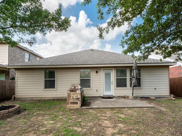 9609  Falcons Fire Drive , McKinney Texas 75072