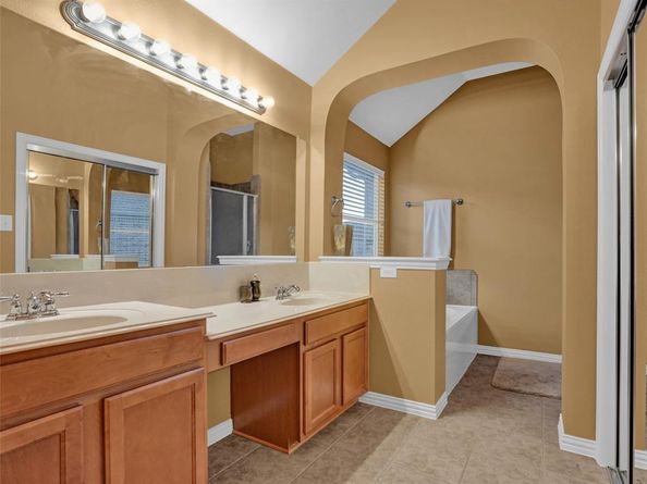 13580  Valencia Drive , Frisco Texas 75035