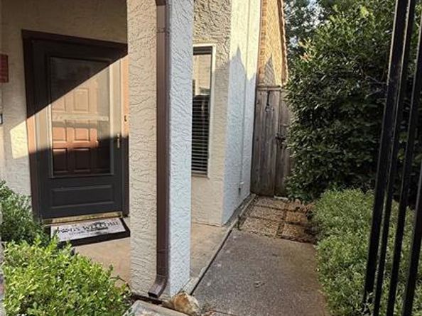 18040  Midway Road  138, Dallas Texas 75287