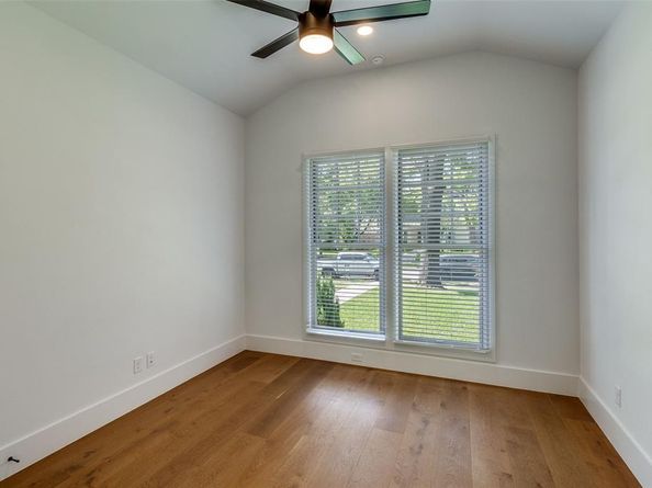 6035  Velasco Avenue , Dallas Texas 75206