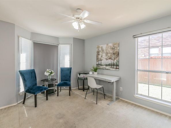 7205  Jurassic Drive , Arlington Texas 76002