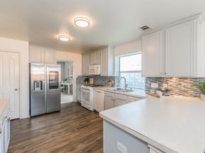7205  Jurassic Drive , Arlington Texas 76002