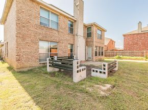 7205  Jurassic Drive , Arlington Texas 76002
