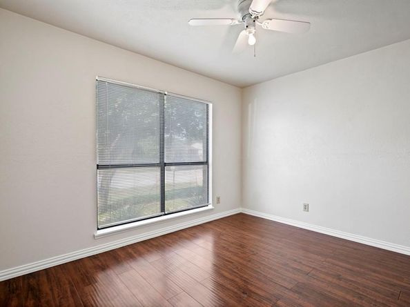 3736  Longmeadow Way , Fort Worth Texas 76133