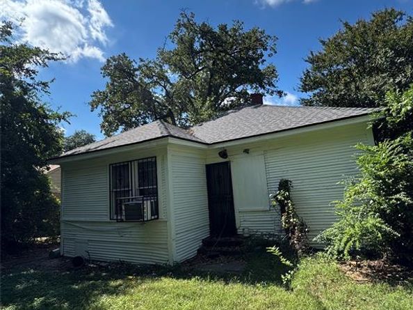 3740  Wendelkin Street , Dallas Texas 75215