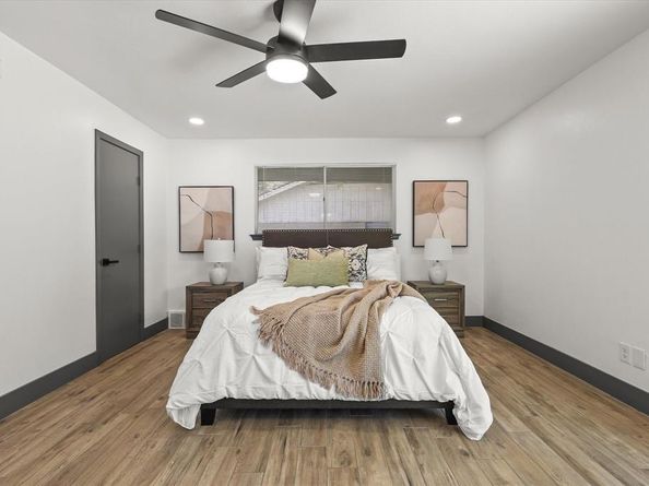 944  Timber Dell Lane , Dallas Texas 75232