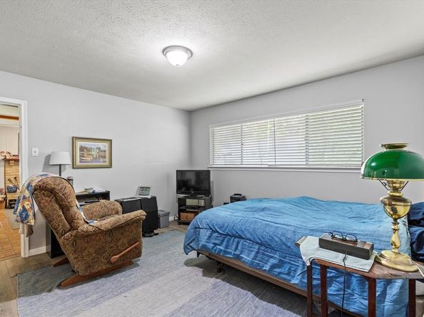 7441  Walling Lane , Dallas Texas 75231