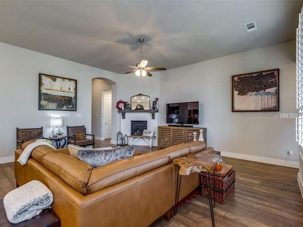 9511  Knotty Pine Place , Oak Point Texas 75068