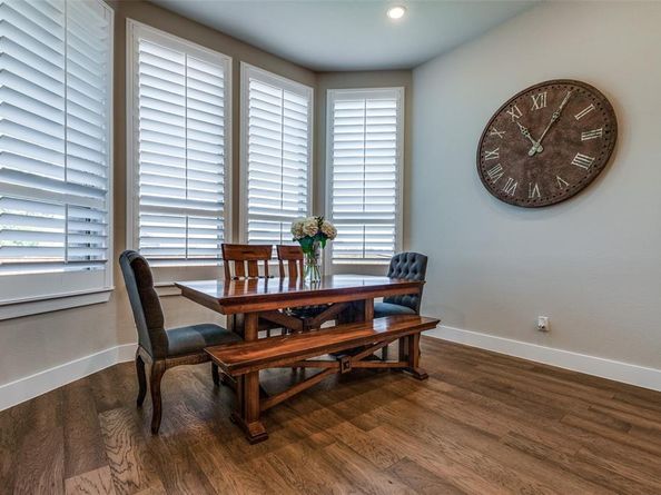 9511  Knotty Pine Place , Oak Point Texas 75068
