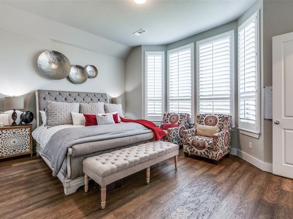 9511  Knotty Pine Place , Oak Point Texas 75068