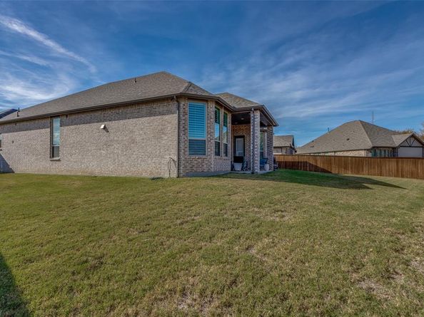 9511  Knotty Pine Place , Oak Point Texas 75068