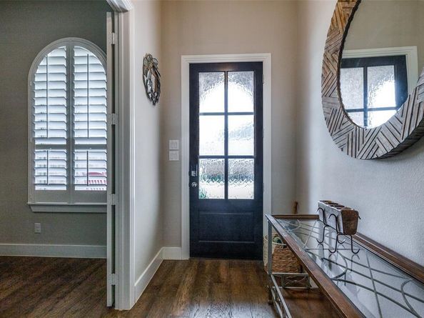 9511  Knotty Pine Place , Oak Point Texas 75068