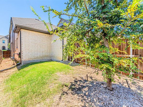 904  Utica Drive , McKinney Texas 75069