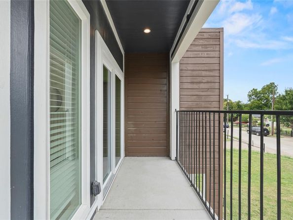 1908  Gallagher Street , Dallas Texas 75212