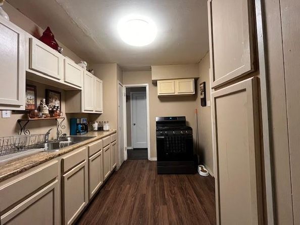 227  Halsey Street , Dallas Texas 75224