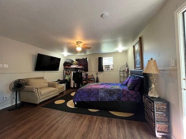 227  Halsey Street , Dallas Texas 75224