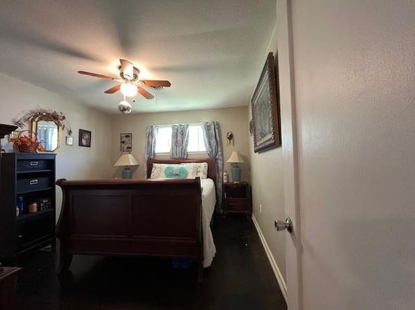 227  Halsey Street , Dallas Texas 75224