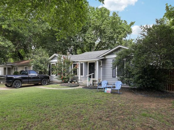 408  Harrison Lane , Hurst Texas 76053