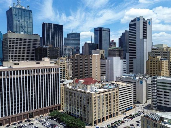 1122  Jackson Street  719, Dallas Texas 75202