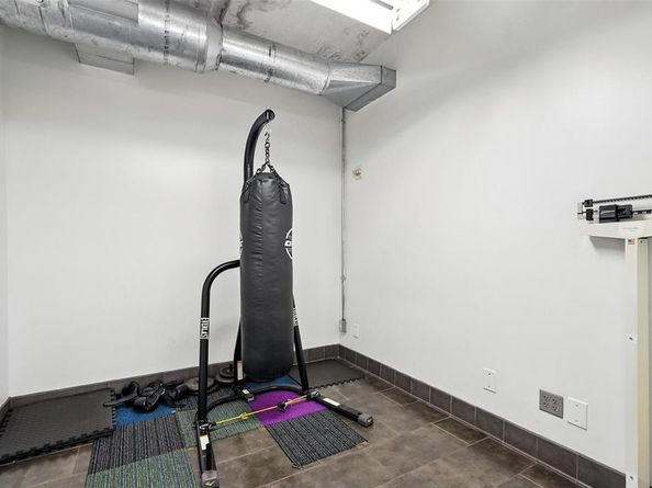 1122  Jackson Street  719, Dallas Texas 75202