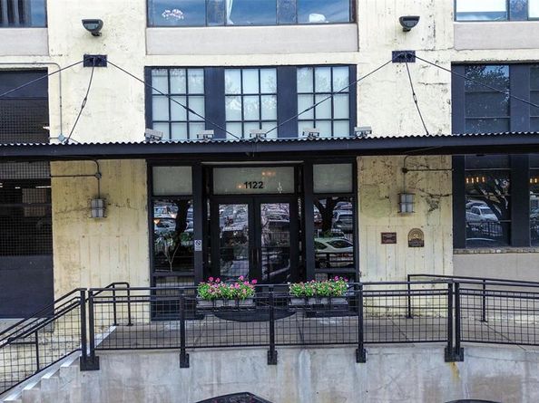 1122  Jackson Street  719, Dallas Texas 75202