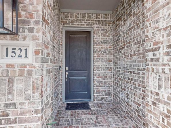 1521  Wittington Place , Farmers Branch Texas 75234