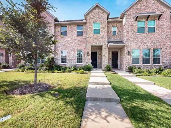 1521  Wittington Place , Farmers Branch Texas 75234
