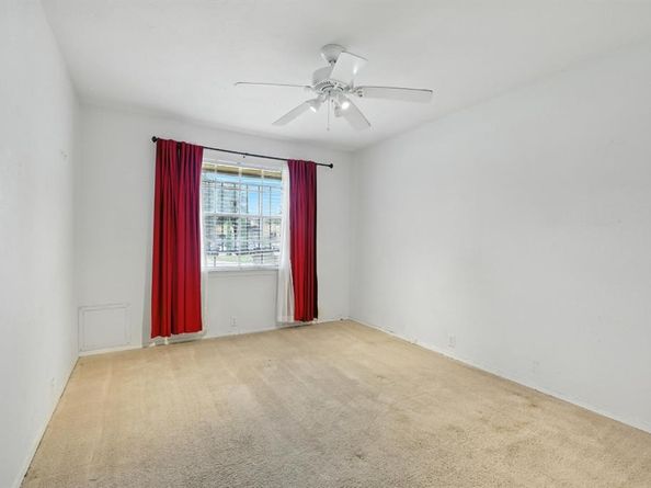 9028 S Normandale Street , Fort Worth Texas 76116