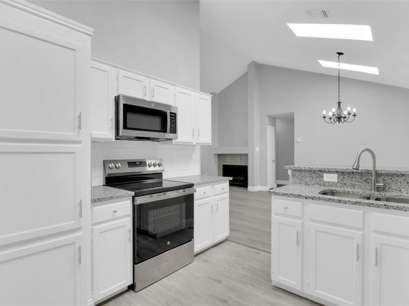 9627  Kerrville Street , Dallas Texas 75227