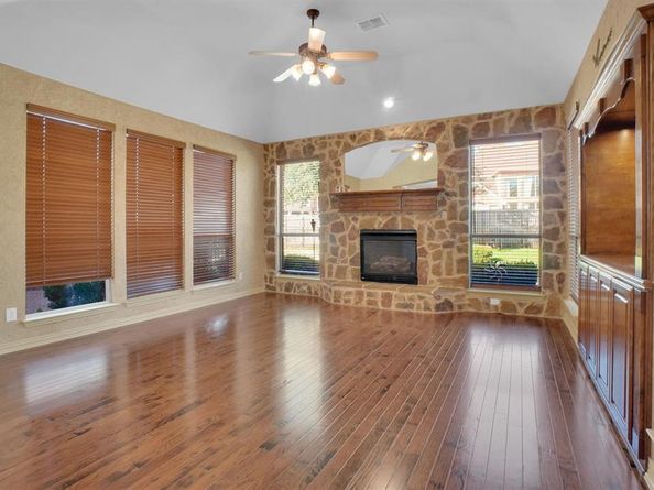 7227  Tolosa  , Grand Prairie Texas 75054