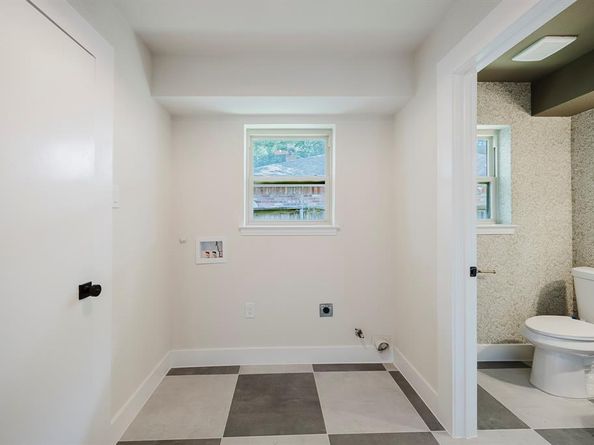 9332  Loma Vista Drive , Dallas Texas 75243