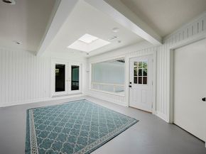9332  Loma Vista Drive , Dallas Texas 75243