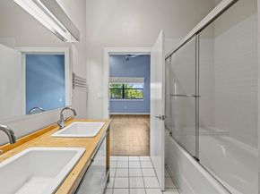 1111 S Akard Street  414, Dallas Texas 75215
