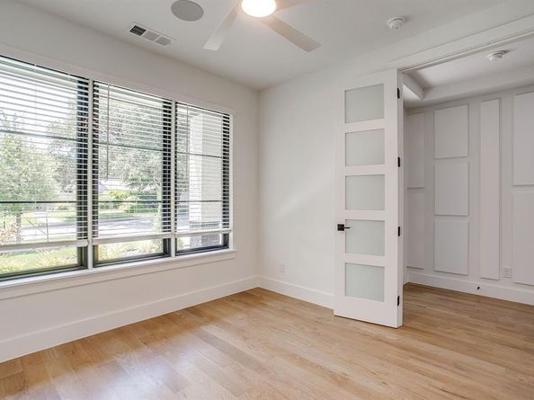3914 W 5th Street , Fort Worth Texas 76107