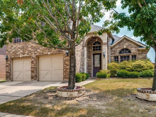 2743  Columbus  , Grand Prairie Texas 75054