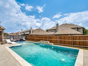 2743  Columbus  , Grand Prairie Texas 75054