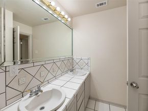 274 S St Augustine Drive , Dallas Texas 75217