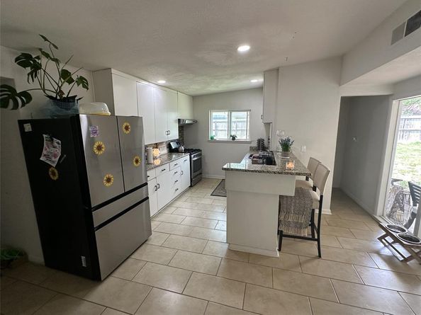 5736  Wedgmont Circle N  , Fort Worth Texas 76133