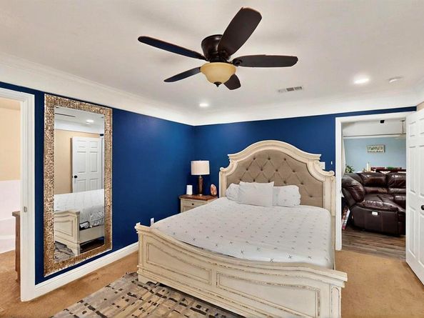 2715  Myopia Court , Dallas Texas 75253