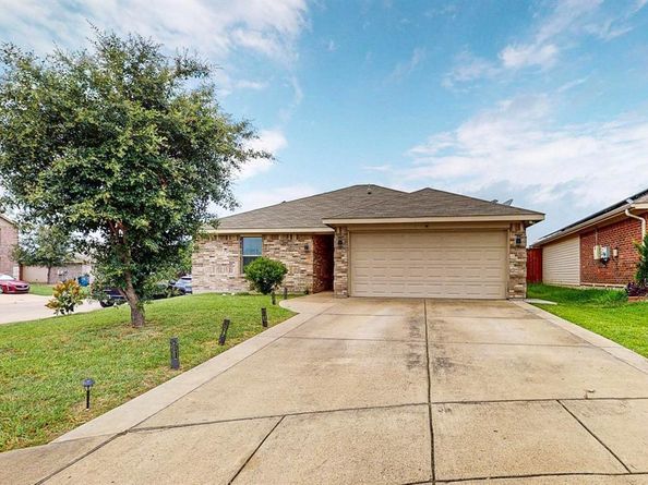 2715  Myopia Court , Dallas Texas 75253
