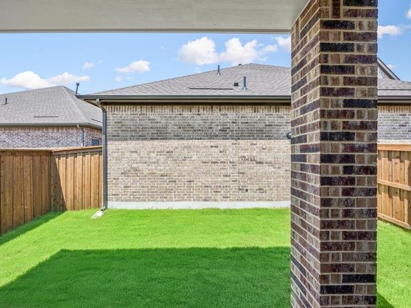 2065  Spotted Fawn Drive , Arlington Texas 76005