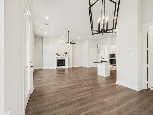2065  Spotted Fawn Drive , Arlington Texas 76005