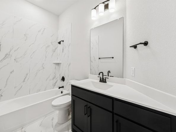 2065  Spotted Fawn Drive , Arlington Texas 76005