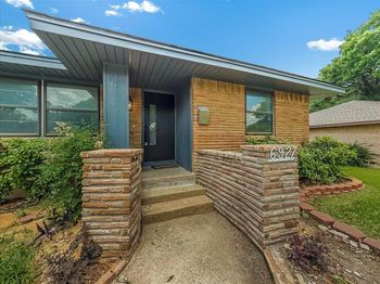 6927  Clearglen Drive 