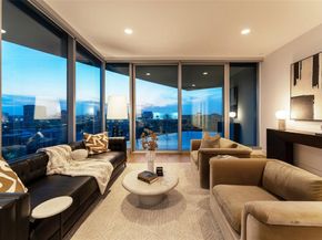 3130 N Harwood Street  903, Dallas Texas 75201